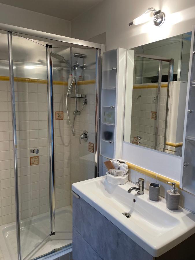 In&Out Apartment - Mostacciano, Eur Rom Exterior foto