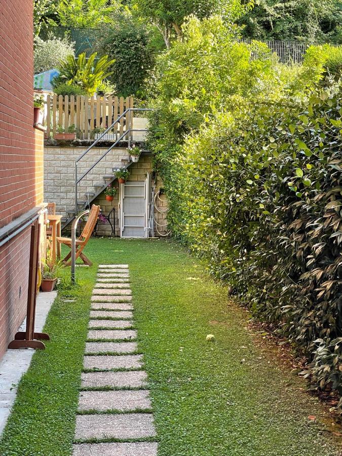 In&Out Apartment - Mostacciano, Eur Rom Exterior foto